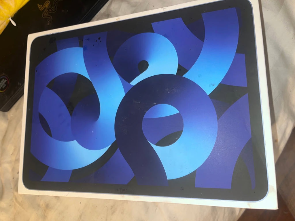 Apple iPad Air 5th Generation 64 GB in Blue 2M72