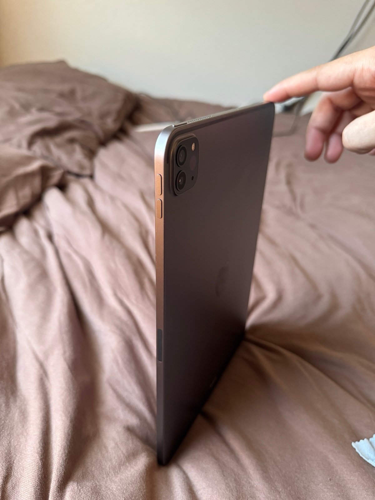 Apple iPad Pro 11�?2nd Gen 9J69