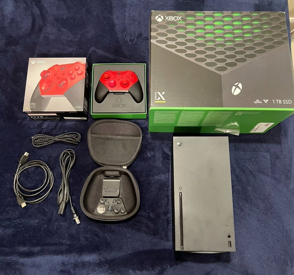 Xbox Series X with Elite Series 2 controller 2E22