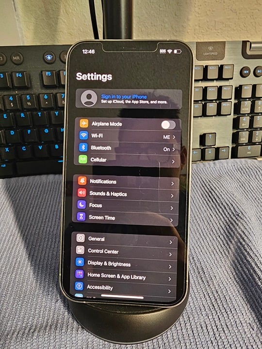 Apple iPhone 12 Pro Max 128 GB in Silver for Unlocked 9T98