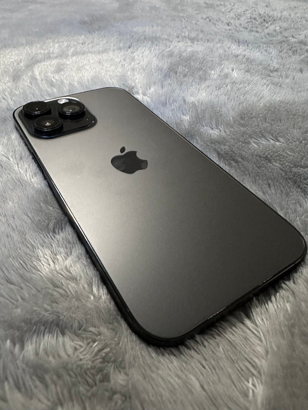 Apple iPhone 14 Pro Max 128 GB in Space Black Unlocked 5V93