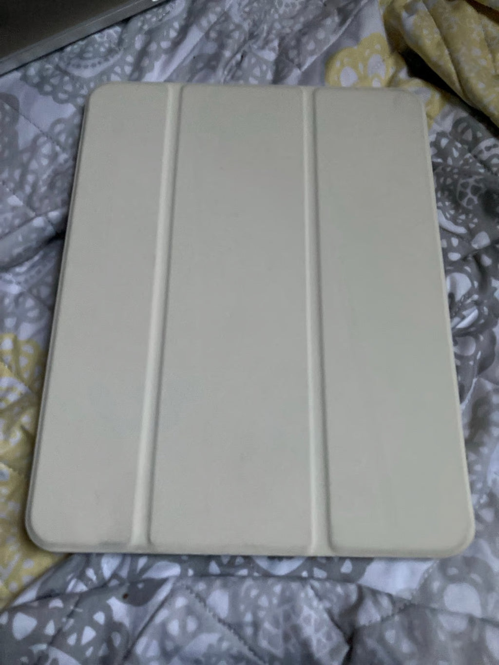 iPad Air 5th gen 3G26