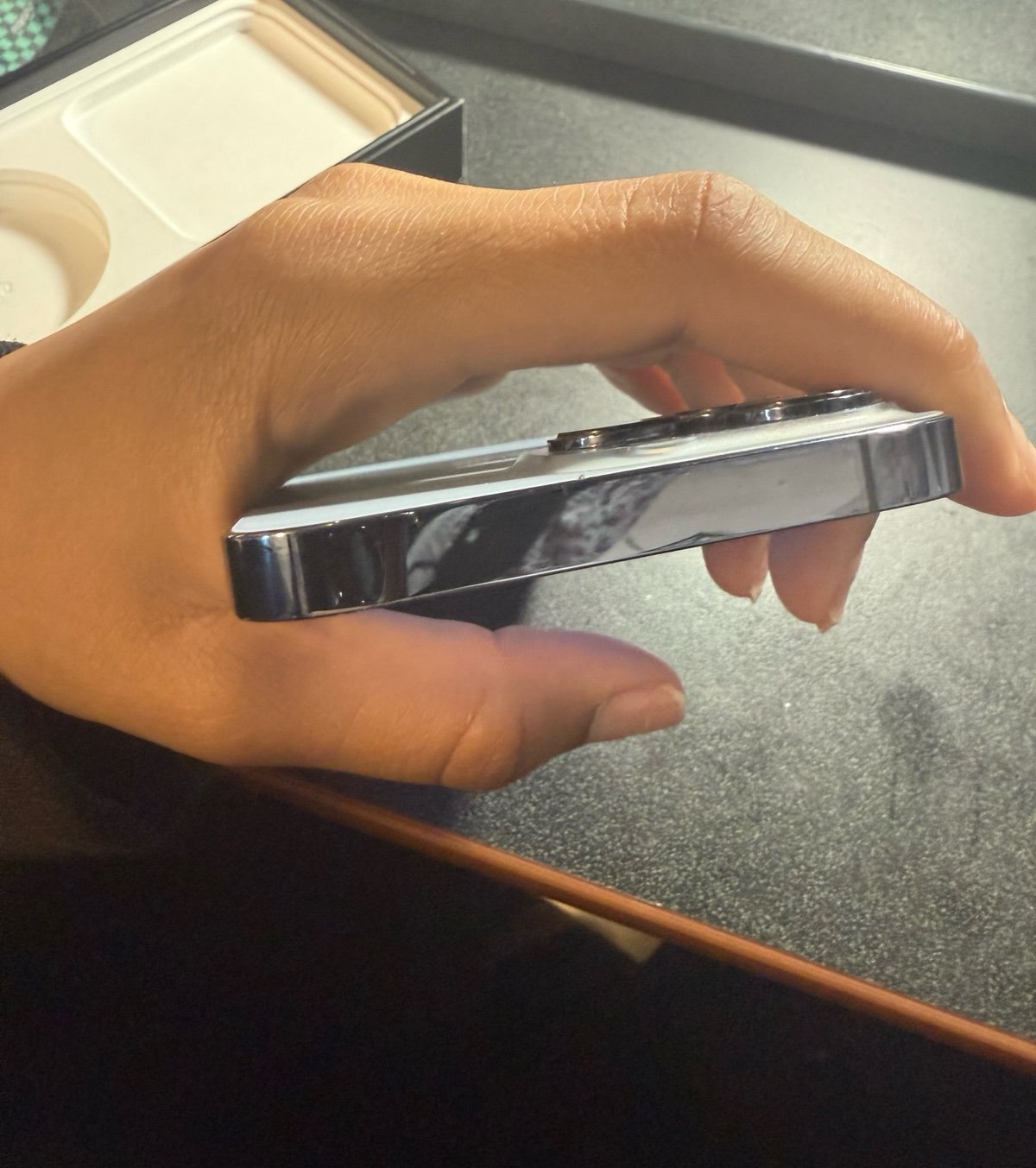 Unlocked iphone 13 pro 3E59