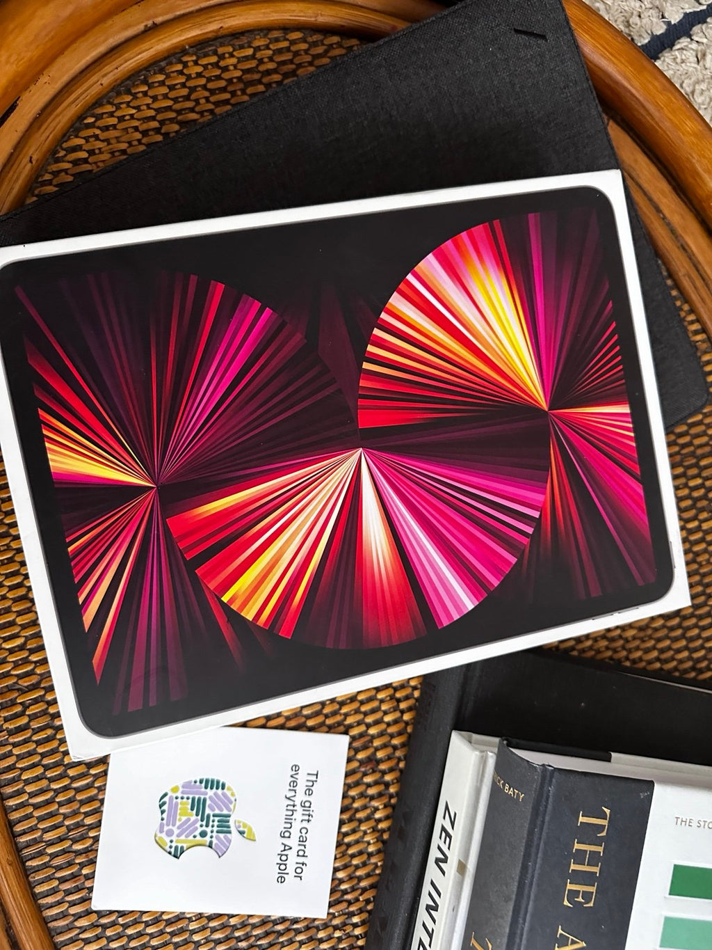 11�?iPad Pro M1 8P16