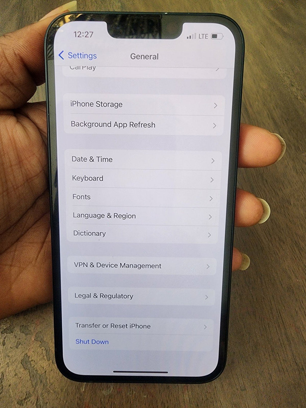 Apple iPhone 13 Verizon unlocked 128gb RESERVED 9L16