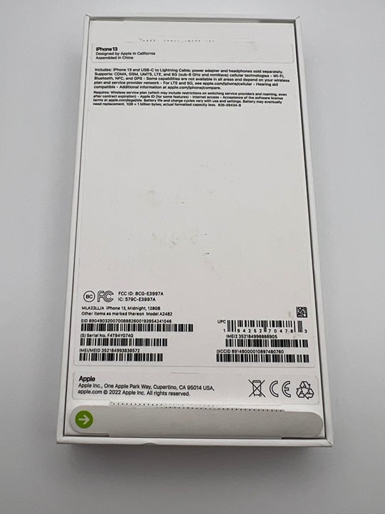 iPhone 13 - 128GB - Midnight (Unlocked) 6L23