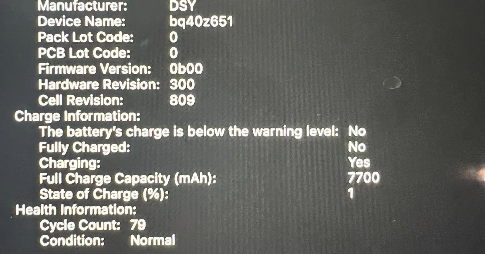 EXCELLENT Apple MacBook Pro Touch 16 inch 2.4GHz 8 Core i9 32GB 1TB SSD 1U97