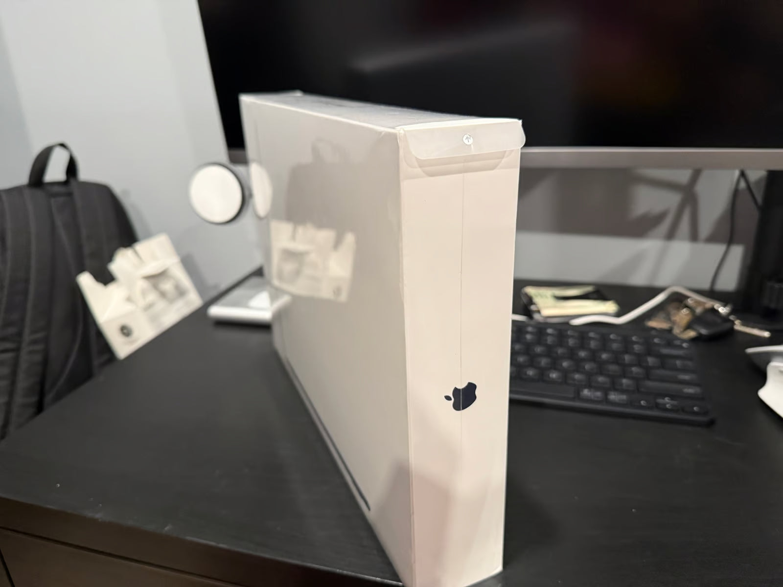 Apple Macbook Air 13in.  M2 3.49 GHz  256GB SSD 7X92