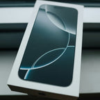 Apple iPhone 16 Pro Max 256GB in White Titanium 5D96