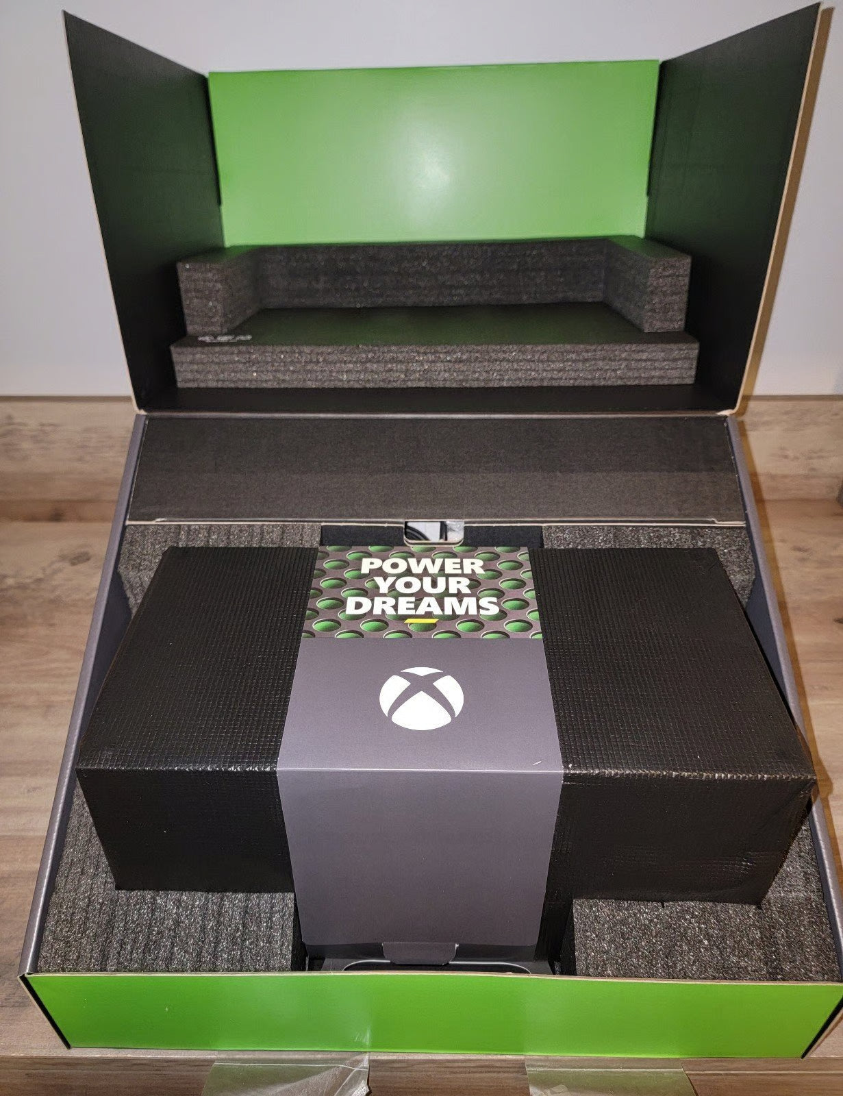 Xbox Series X 7C73