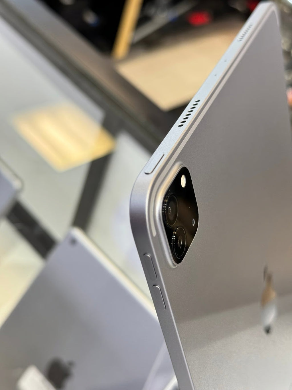 Apple iPad Pro 11 inch 4th Generation M2 Chip 128GB WiFi 8K89