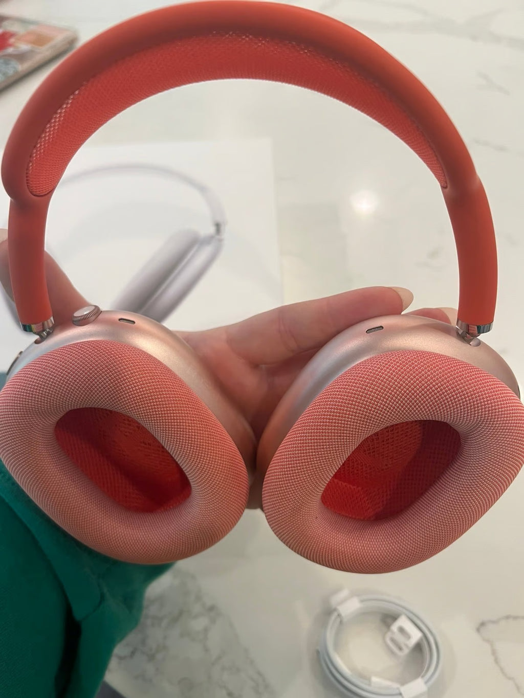 NEW Apple AirPods Max with Smart Case in Pink 8Z66