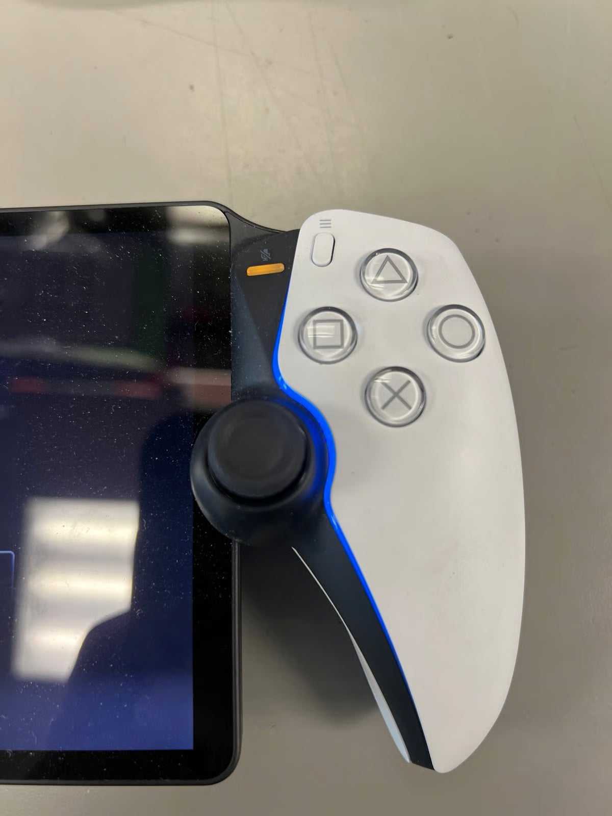 PlayStation portal remote player 2Y36