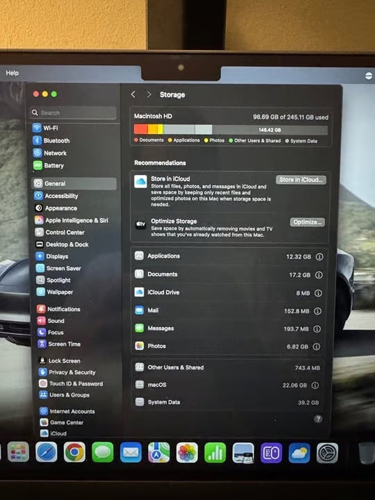 MacBook Air 13.6"" With M2 Chip 5L88