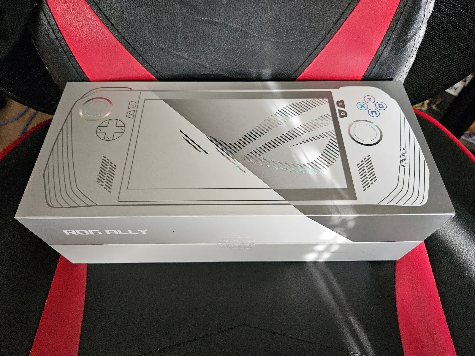 ASUS rog ally z1 extreme With Dock! 3W11