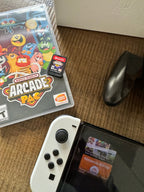 Nintendo Switch Oled Console Bundle 7C33