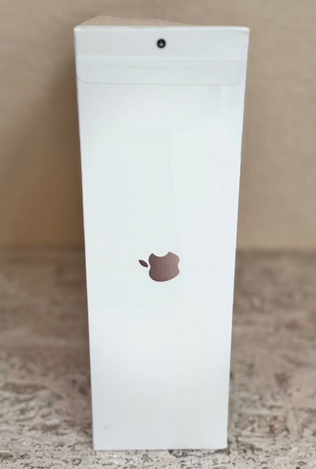 Brand New AUTHENTIC Sealed Pink AirPods Max with Smart Case 1O99