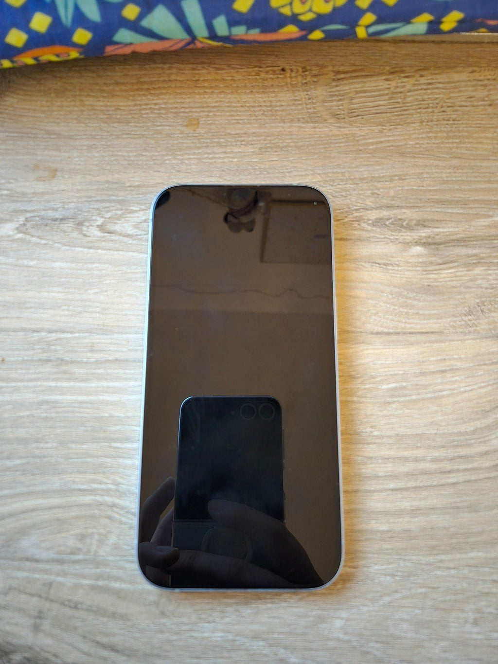 Apple iPhone 15 blue 128gb for tmobile/metro/sprint 8N37