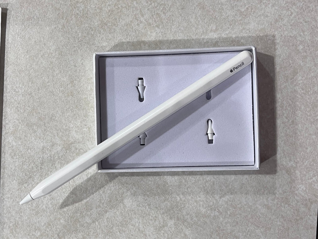 iPad Pro 11 inch 3rd generation with Apple Pencil and Screen Protector 3T87