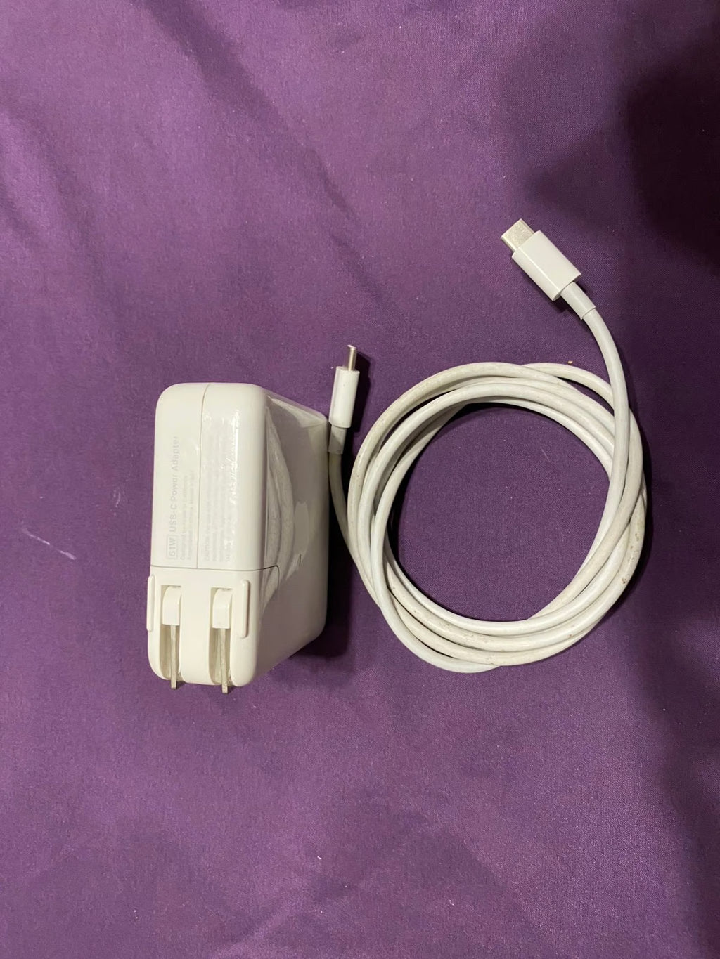 MacBook Pro 2019 Core i9 32gb Ram 512gb ssd 15 inch touchbar Radeon Pro Vega 16 5S88