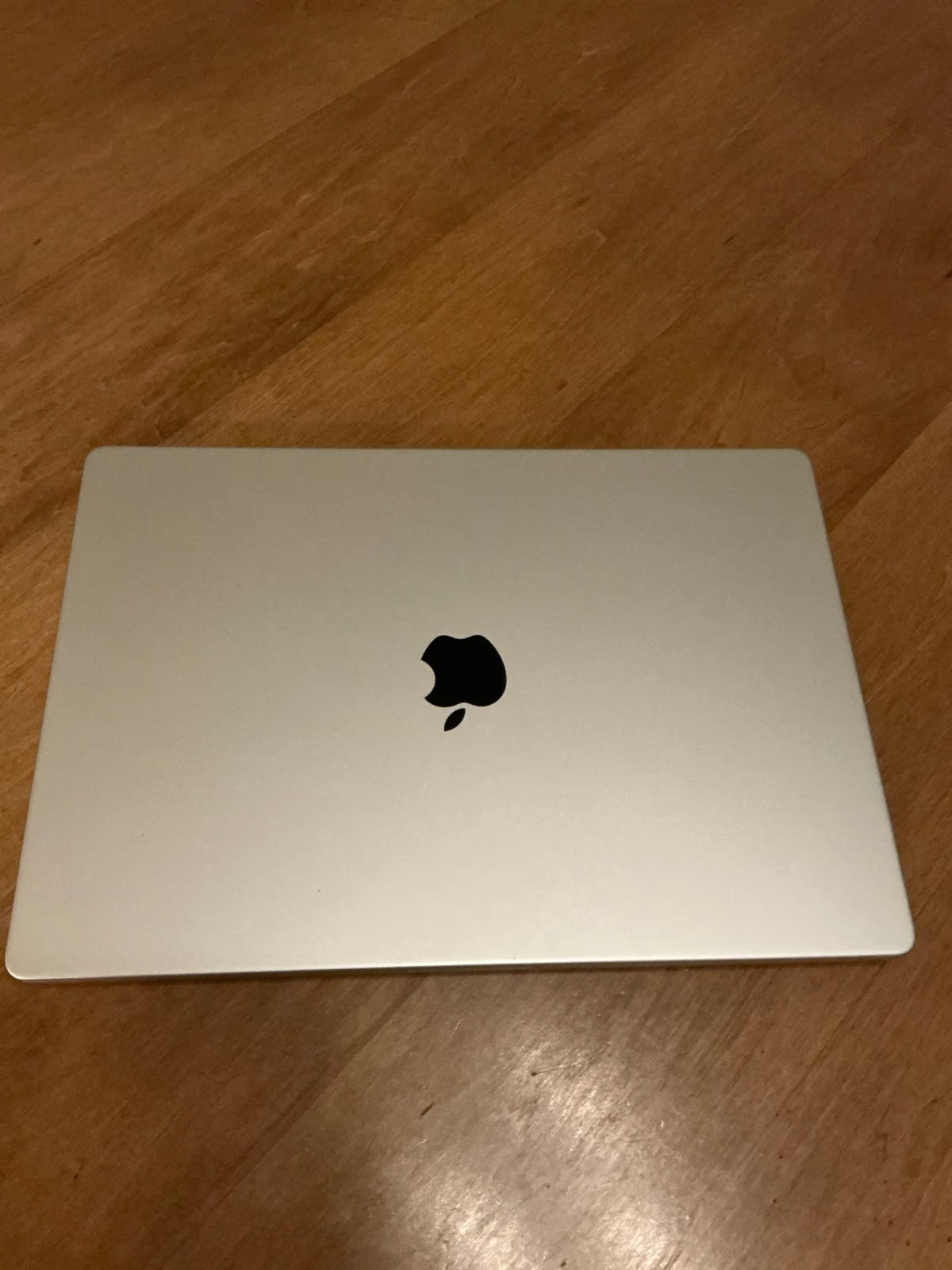 2023 MacBook Pro 16in M2 Pro 32GB Ram 1TB SSD 1S61