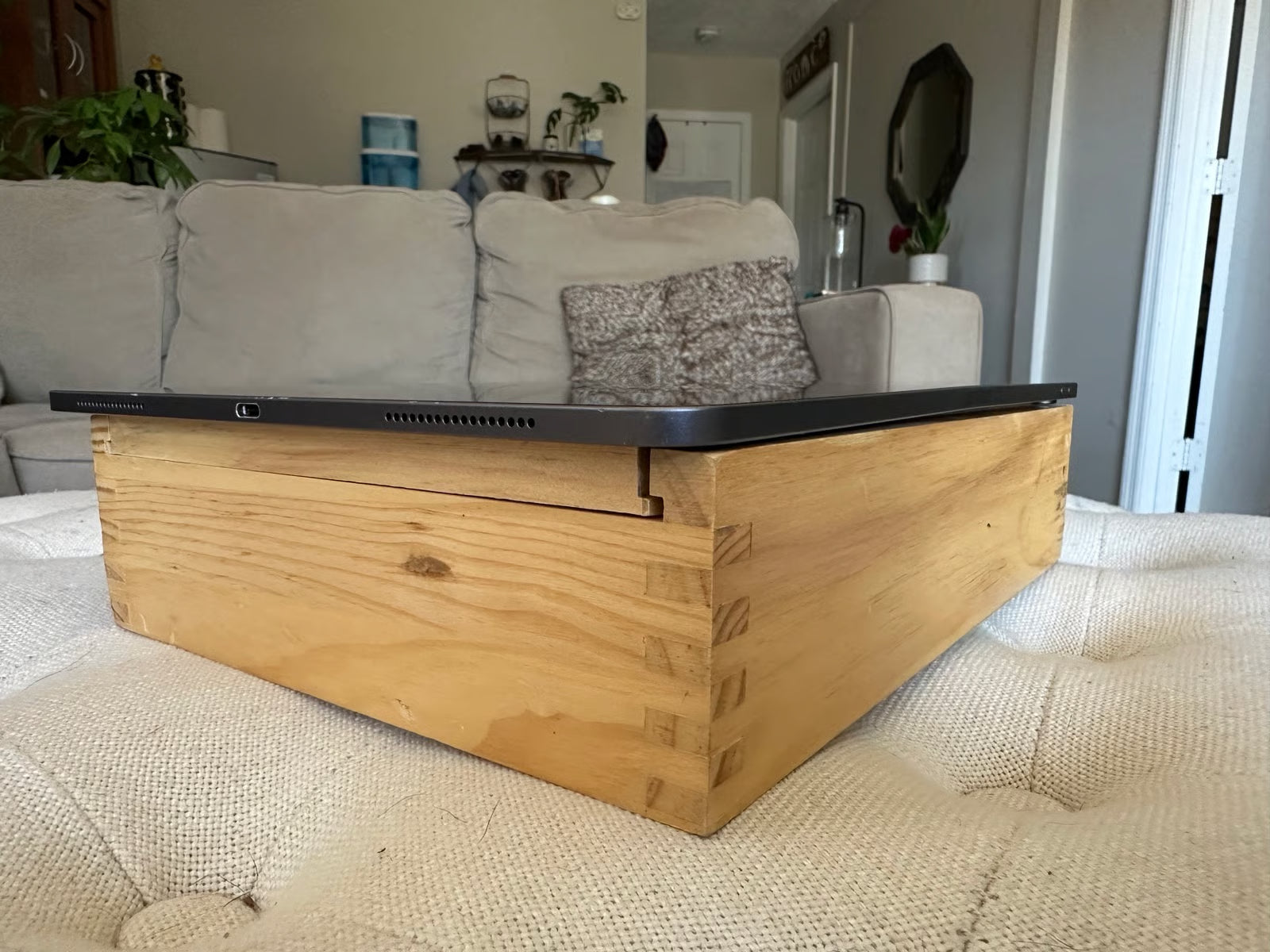 Apple iPad Pro 3rd Generation 256 GB 8O21