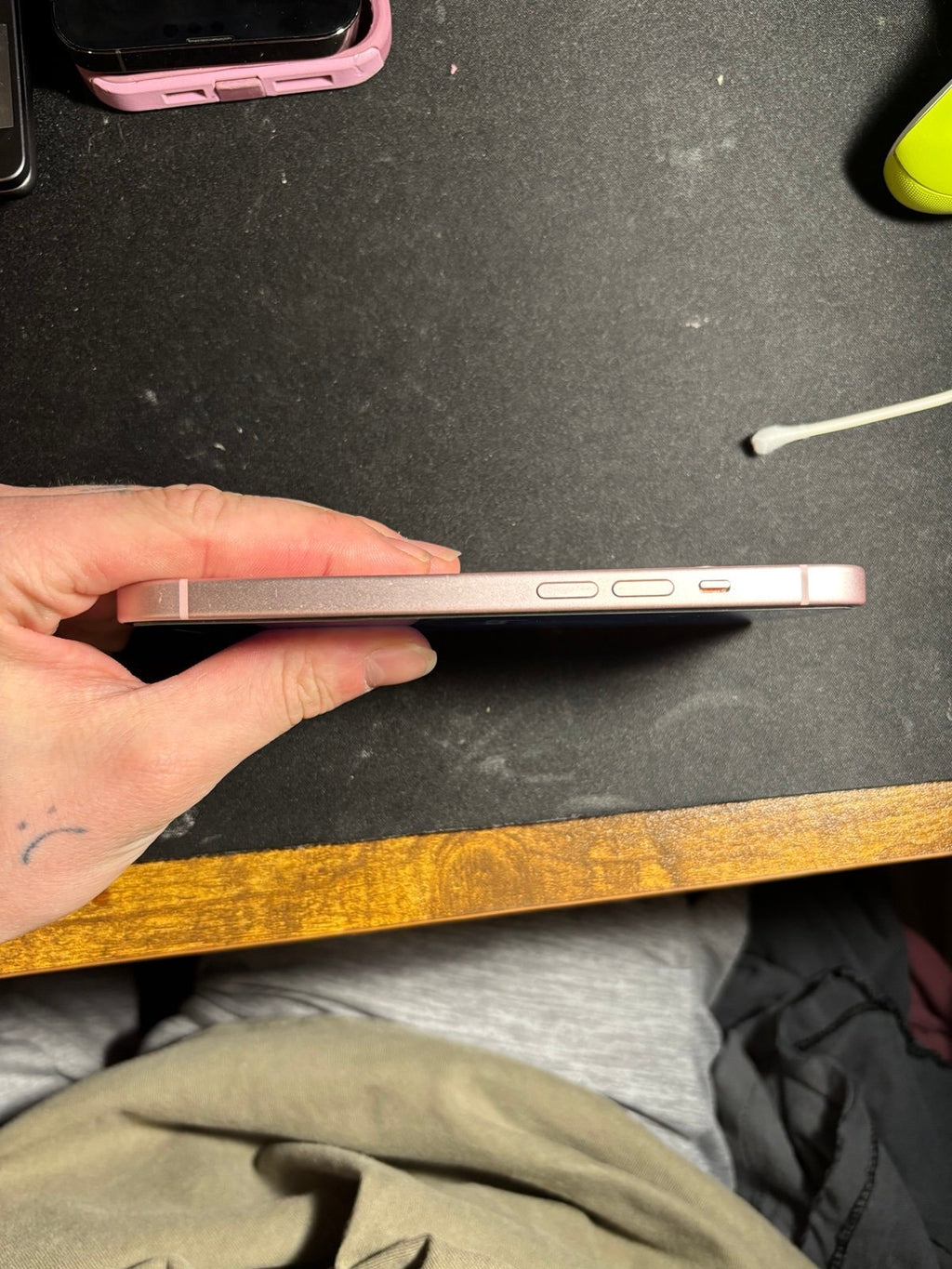 iPhone 15 (128GB - Unlocked) 8B11