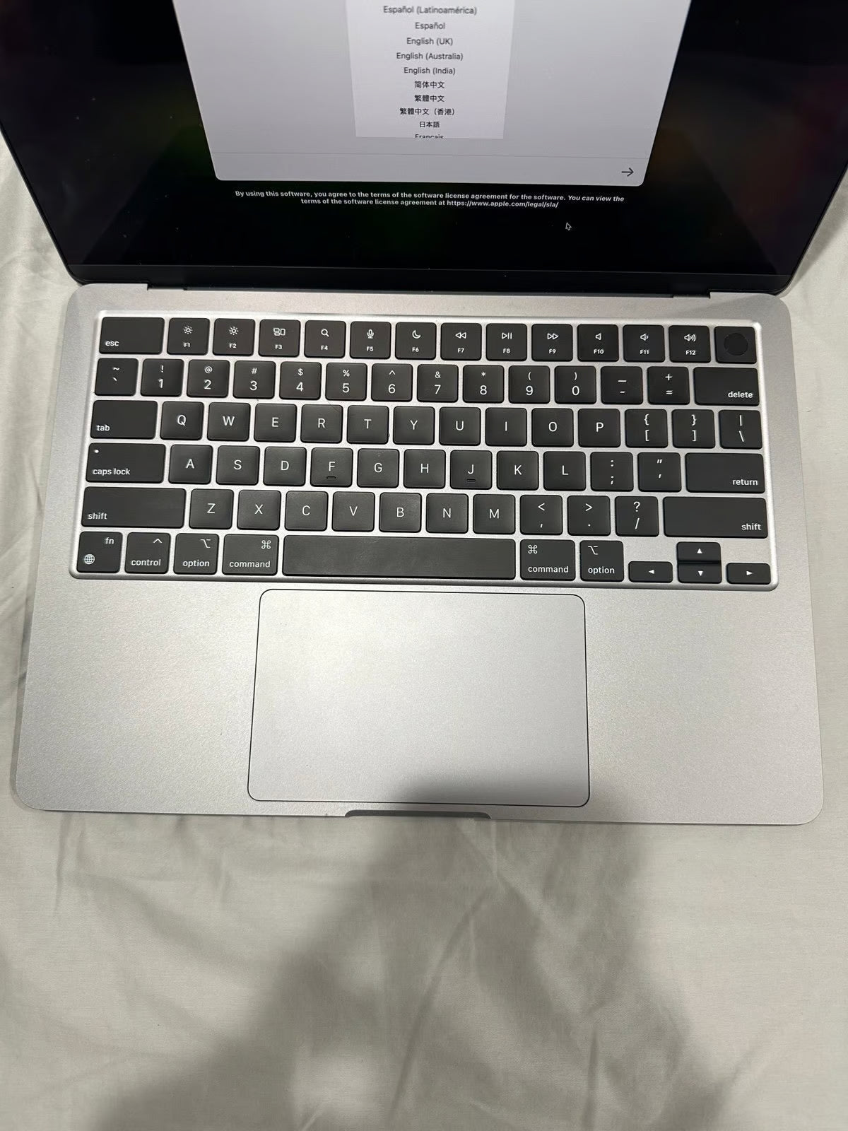 13-inch MacBook Air with Apple M3 chip 7N76