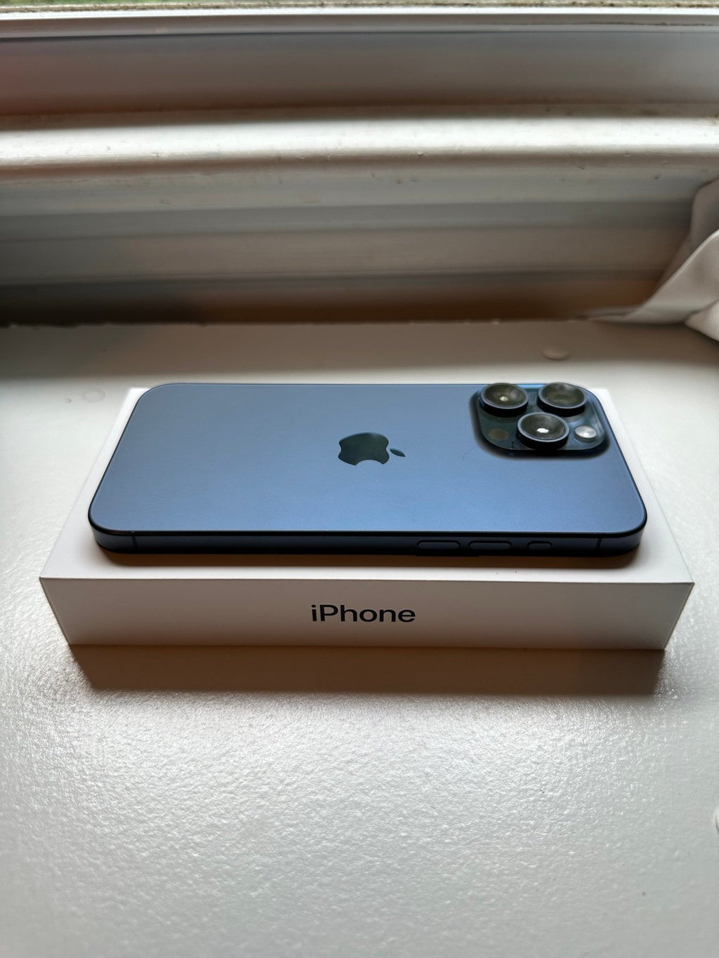 Apple iPhone 15 Pro Max / 256GB / Titanium Blue / AppleCare+ 1W75