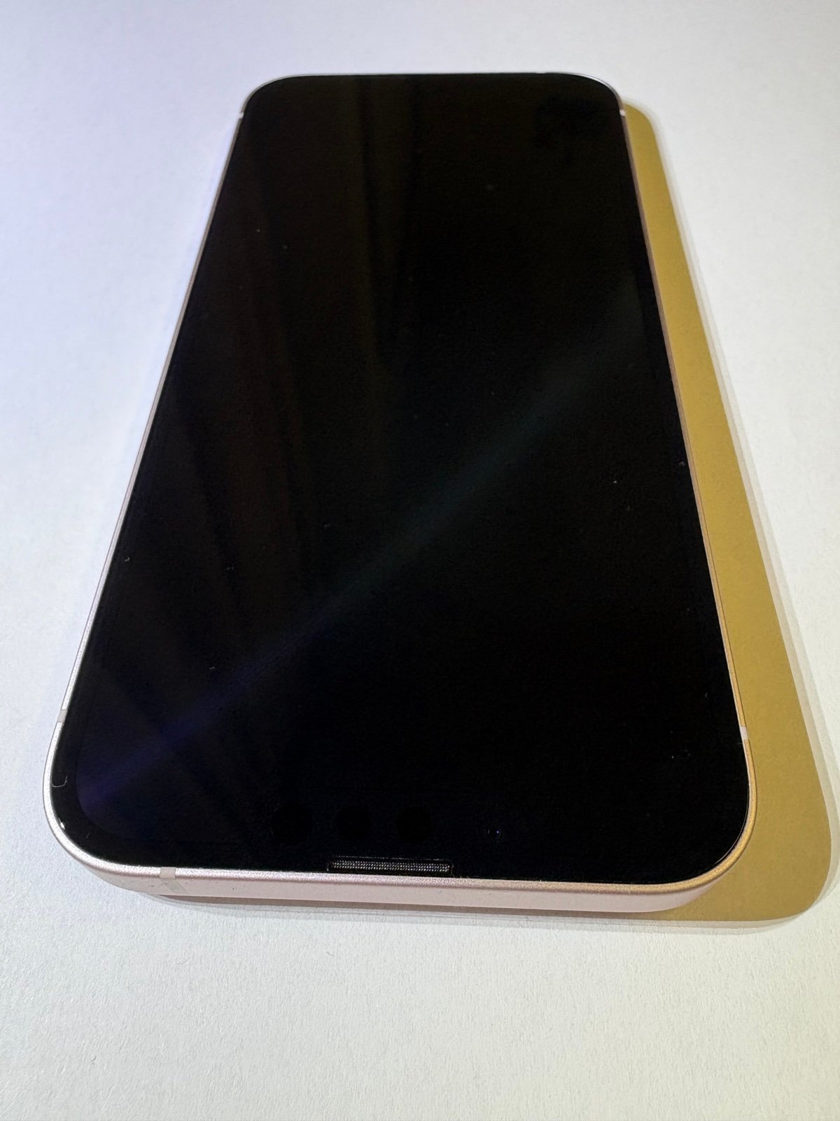 Apple iPhone 13 Unlocked 128GB Pink 5M57