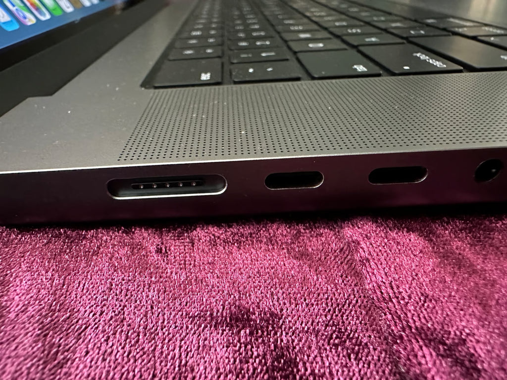 MacBook Pro 9P12
