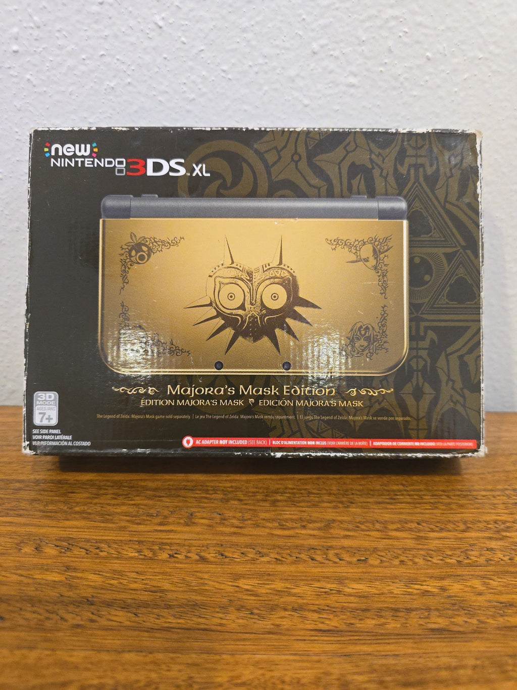 New Nintendo 3DS XL Majoras Mask with Zelda games lot