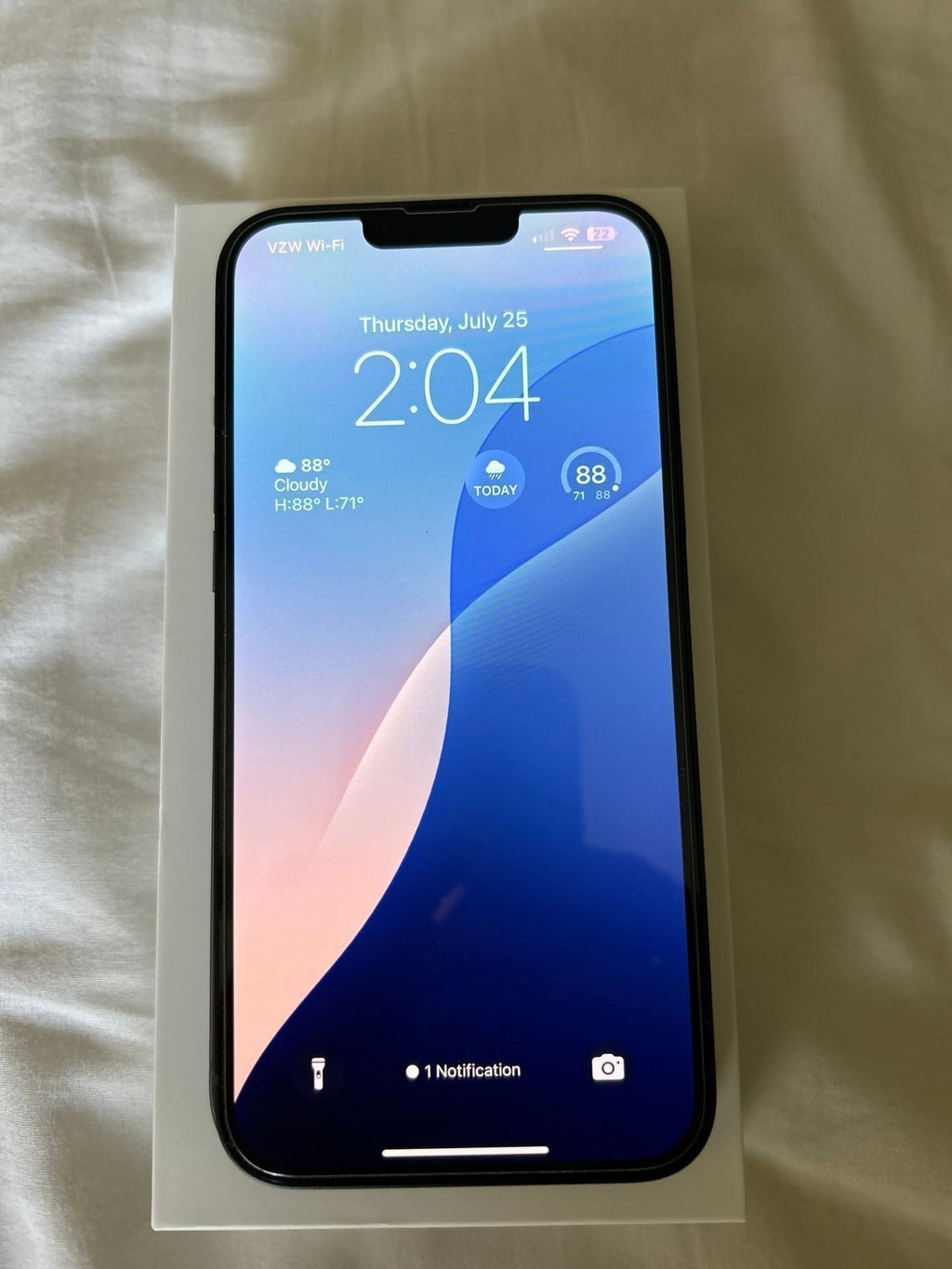 Apple iPhone 14 Plus 6.7鈥?Screen 128GB Midnight Unlocked + Extras 8L63