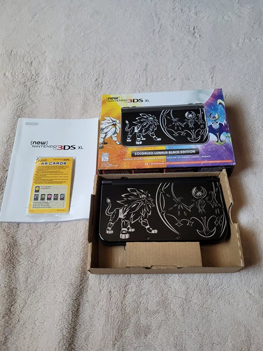 DUAL IPS New Nintendo 3DS XL Pokemon Sun Moon Solgaleo Lunala