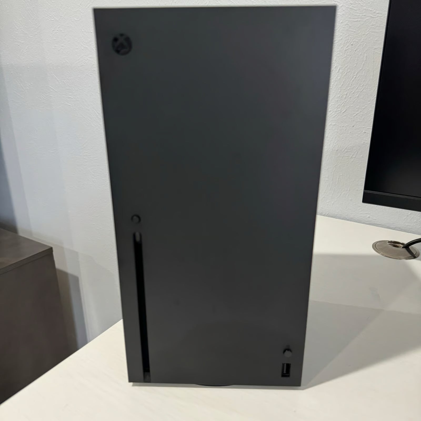 Xbox series X With Control & Headset 3O66