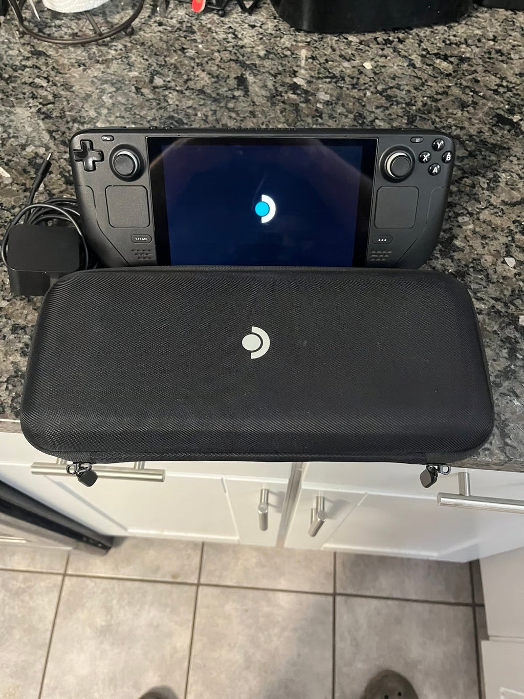 STEAM DECK 256 GB LCD MODEL W/ JSAUX DOCK 2C67