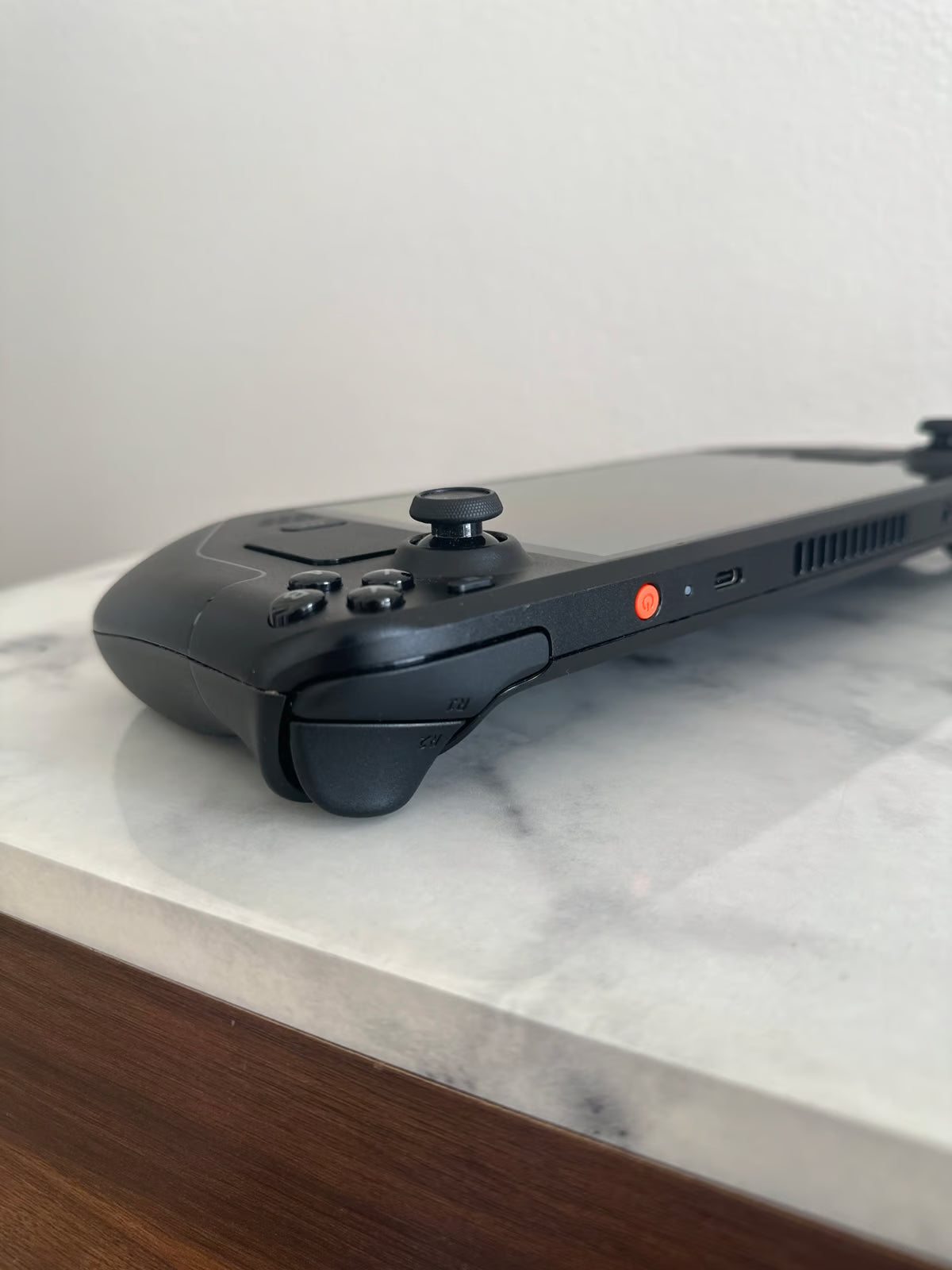 Steam Deck OLED 512gb with extra dock 1F32