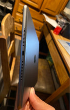 iPad Air 7th generation Space Gray 9O91