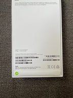 Apple iPhone 15 Pro + Phone Case 7U79