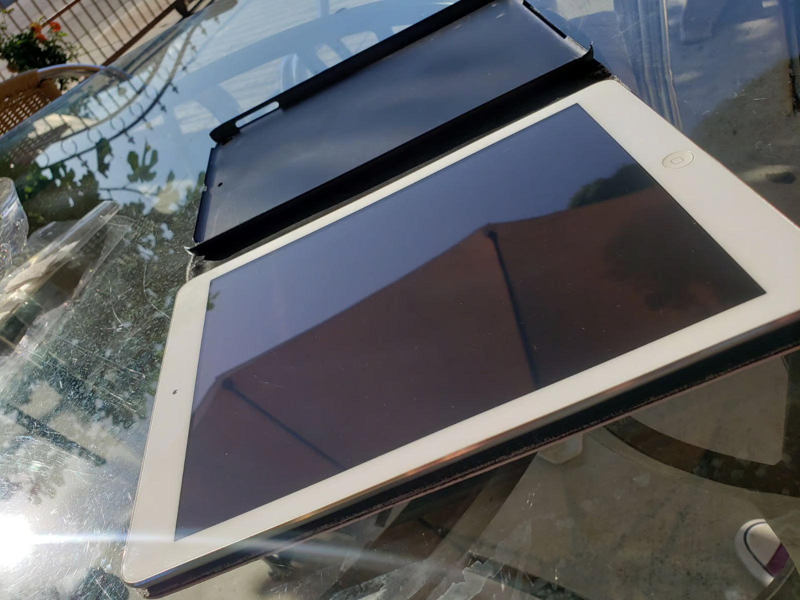 iPad Air 1st generation Silver 16 GB 2U16