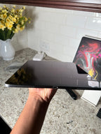 Apple iPad Pro 3rd Generation 256 GB in Space Gray Cellular FACTORY UNLOCKED 8W31