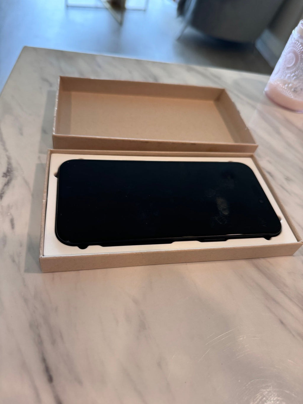 BRAND NEW UNLOCKED iPhone 15 PRO MAX 9Q83