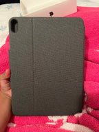 Apple iPad Air 5th Generation 256 GB in Space Gray 1K15