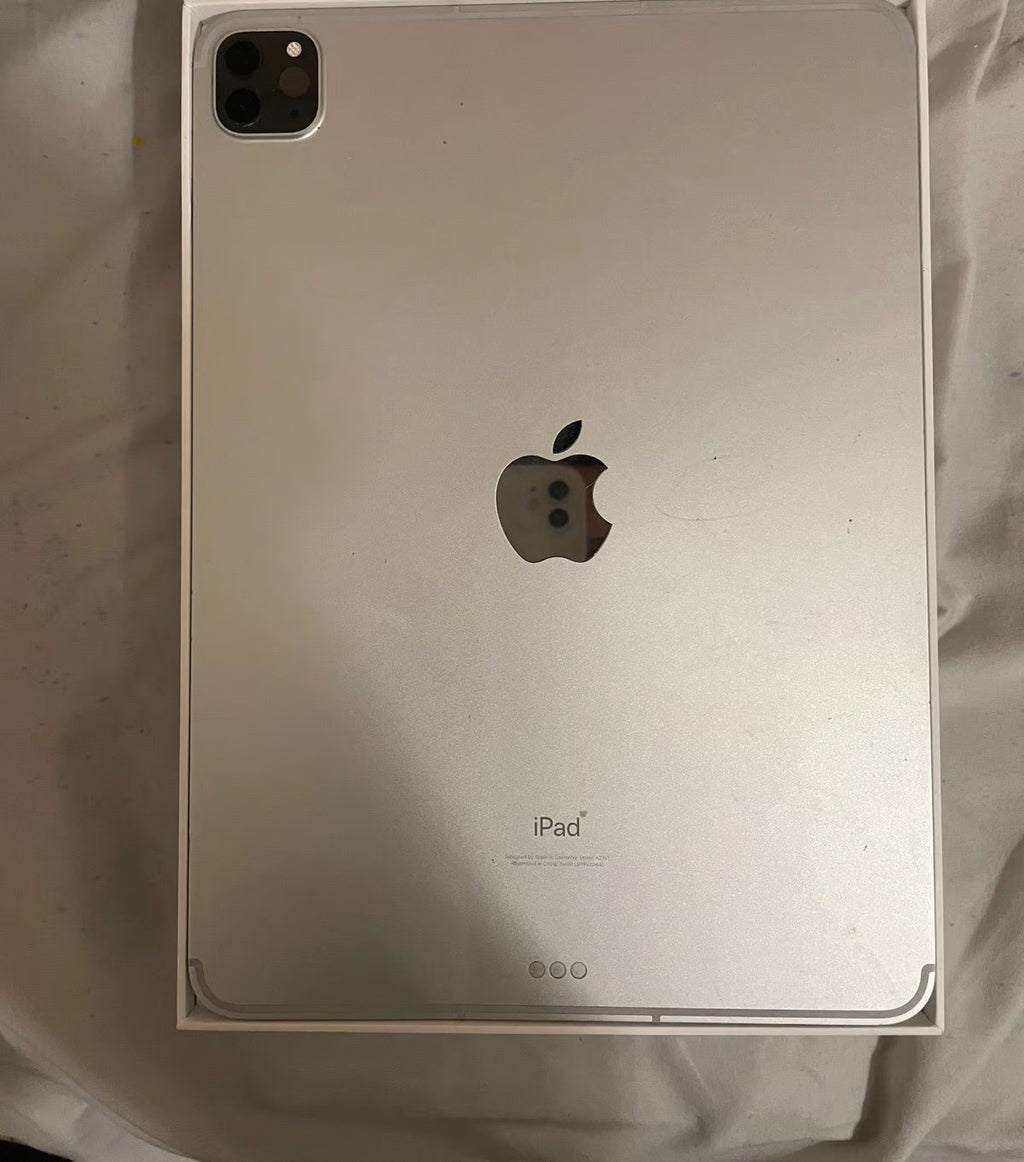 Ipad pro 11 inch 3rd generation 8Y33