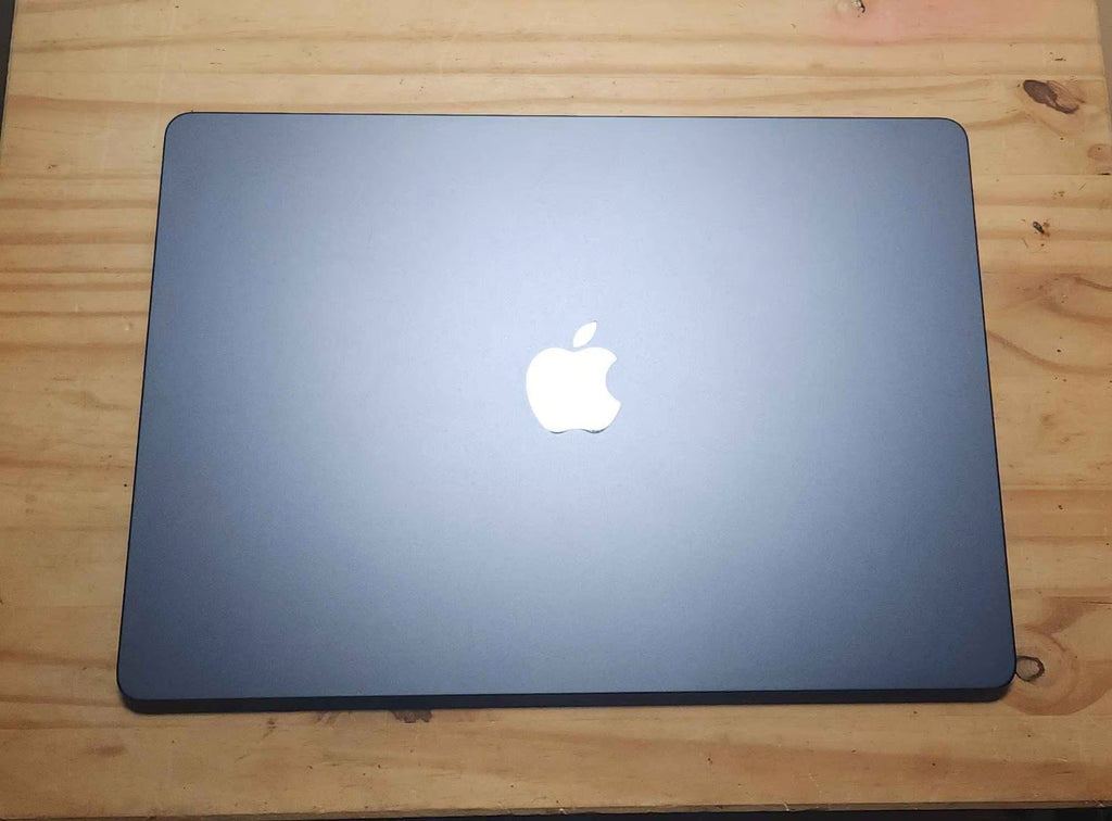 15 inch MacBook Air with M2 Chip 6U33