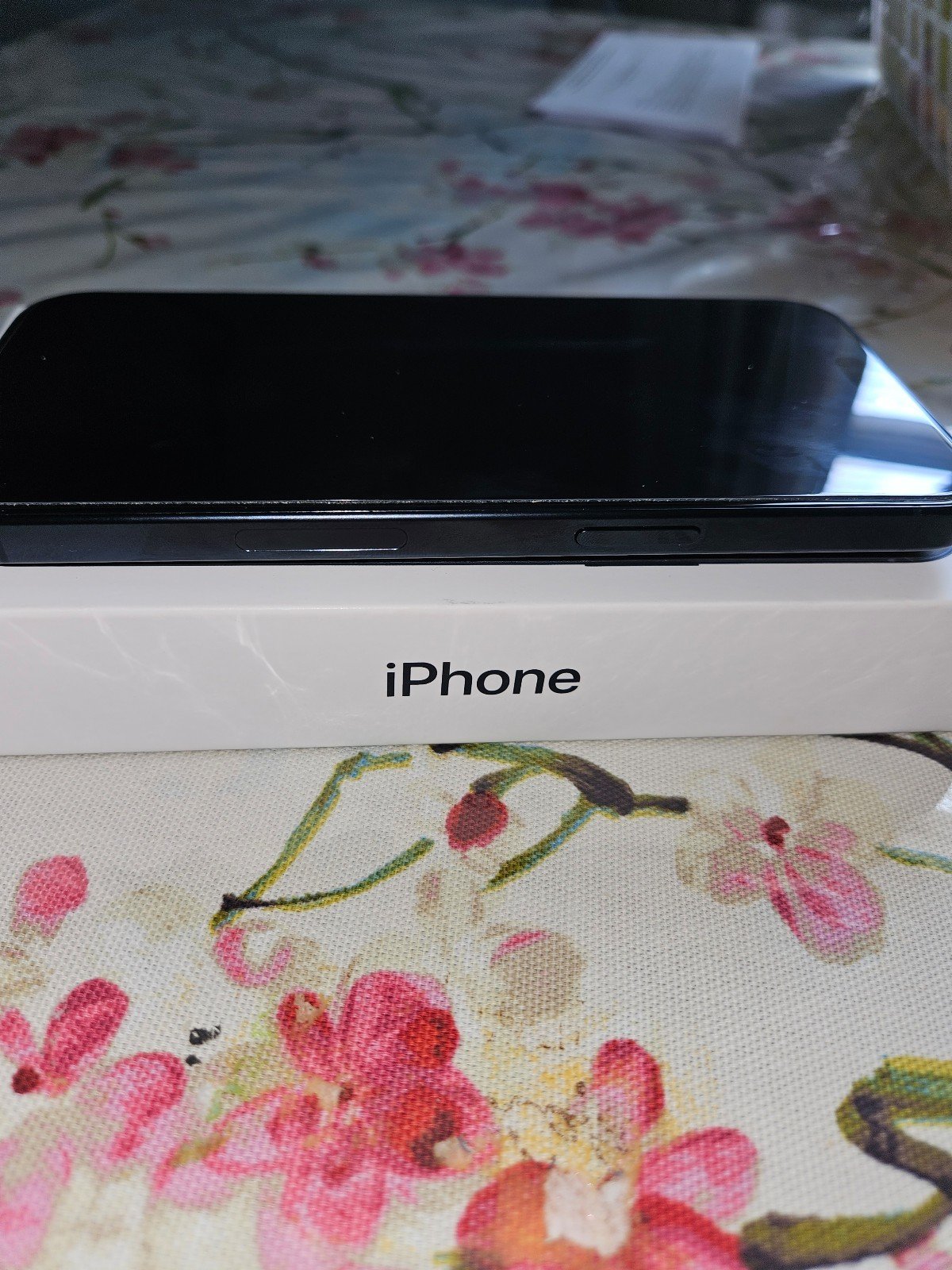 Iphone 15 pro max phone unlocked 3R31