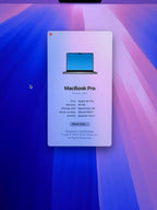 MacBook Pro 14inch 7U59