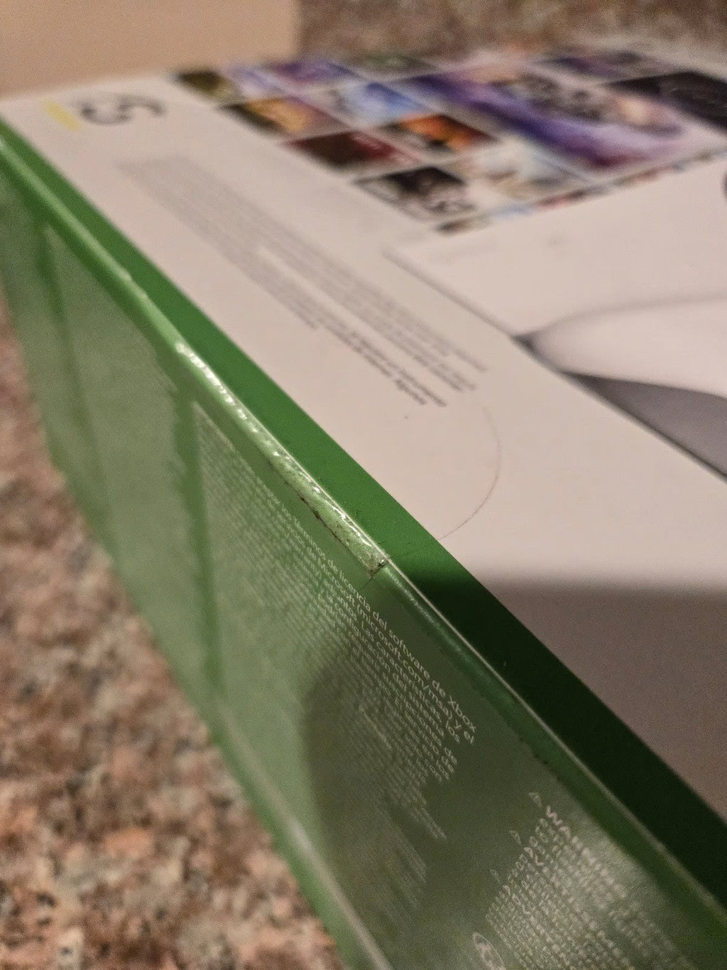 New Xbox Series- -S -512GB SSD white Console -Bundle with 3 Months Game Pass 7X21