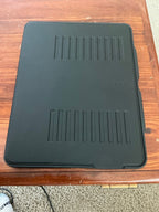 Apple iPad Pro 12.9�?WIFI (5th Generation) 256GB w/Case and Original Box 3W26