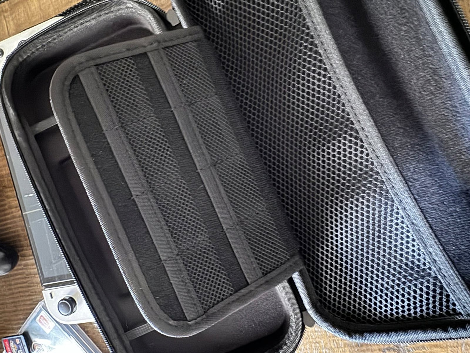 Nintendo Switch Oled Console Bundle 7C33